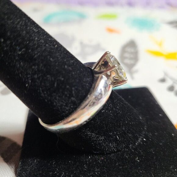 Cubic Zirconia (Cz) Solitaire Sterling Silver Ring - Picture 3 of 7